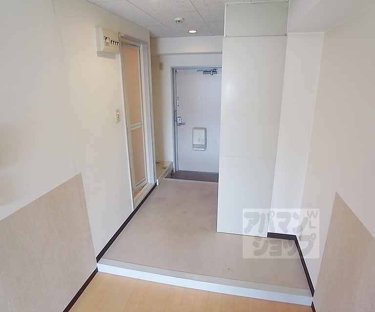 Entrance. It is entrance.