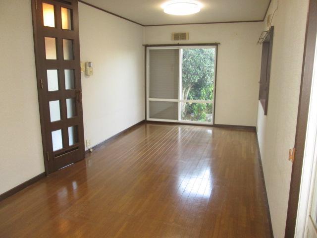 Living and room. Living