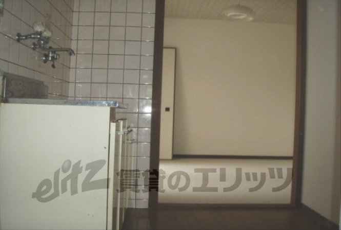 Other room space. Corridor