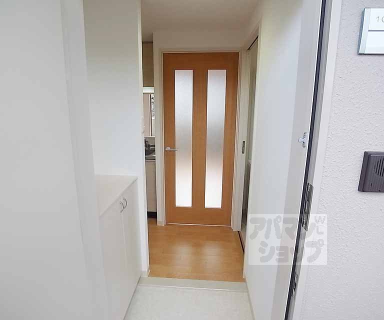 Entrance. It is entrance.