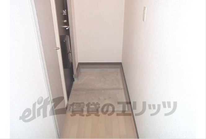 Other room space. Corridor