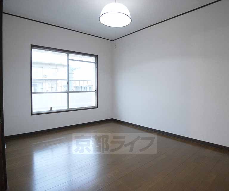 Living and room. 6 Pledge of Western-style.