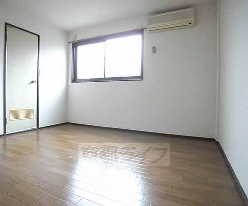 Living and room. Bright room