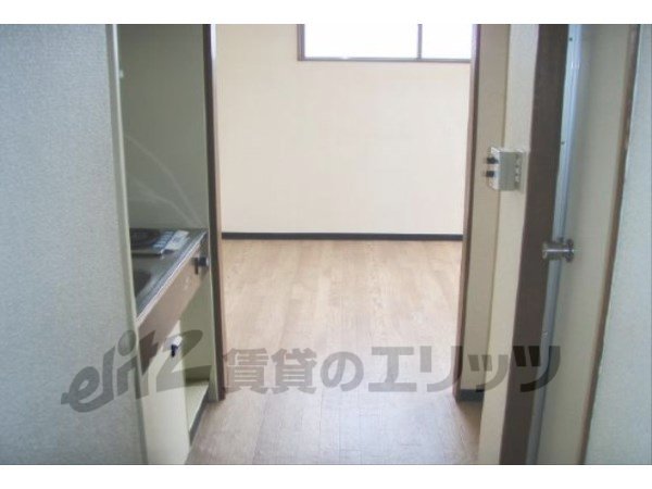 Other room space. Corridor