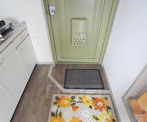 Entrance. It is entrance.