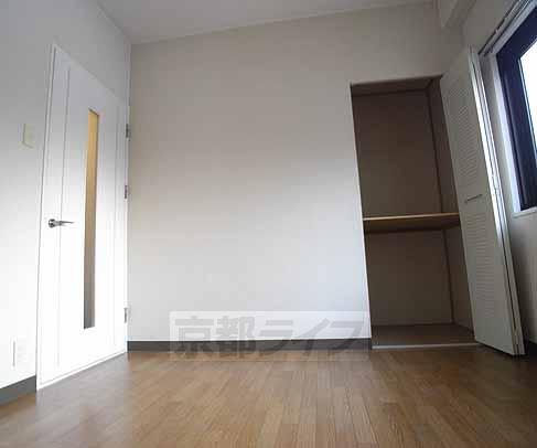 Living and room. Western-style housing.