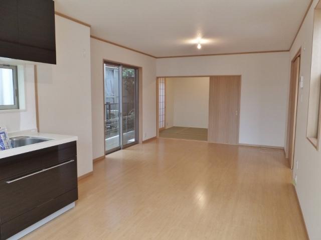 Living. LDK15 Pledge