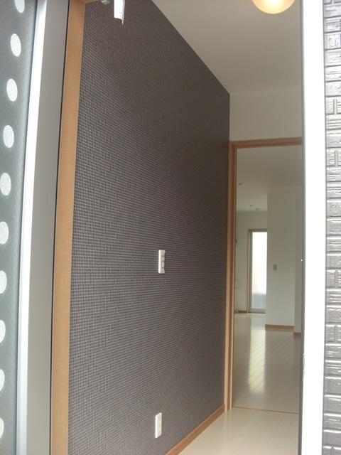 Entrance. Indoor (September 2013) Shooting