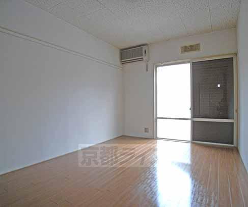 Living and room. Beautiful Western-style.