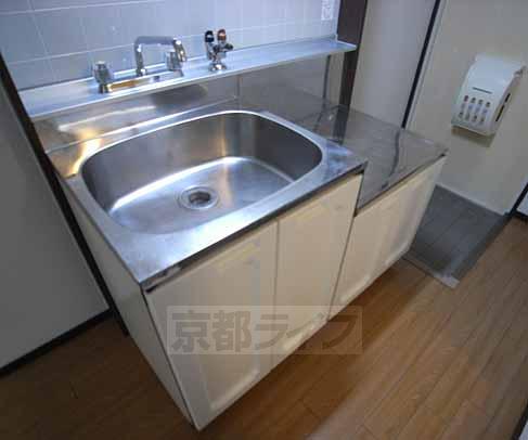 Kitchen. Two-neck is a stove installation Allowed.