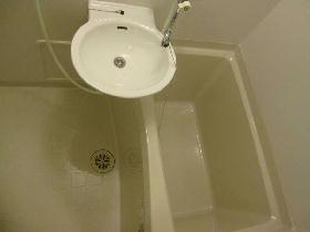 Bath. Bathroom dryer.