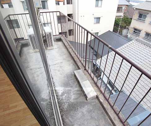 Other room space. It is the Laundry Area!