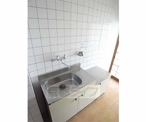 Kitchen. Two-burner stove is installed Allowed