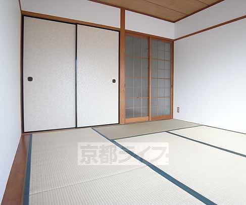 Living and room. From a different angle