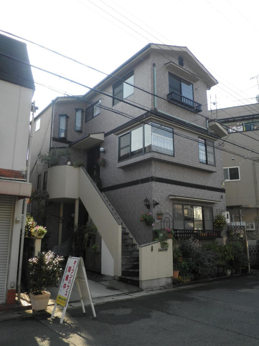 Local appearance photo. appearance