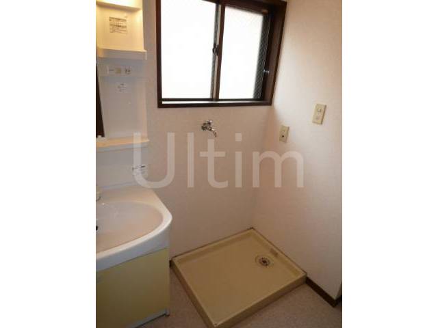 Other Equipment. Indoor Laundry Storage