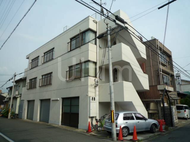 Building appearance. appearance