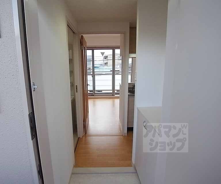 Entrance. It is entrance.