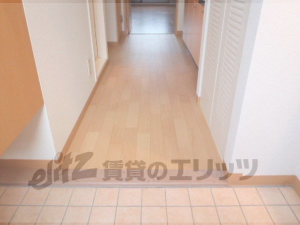 Other room space. Corridor