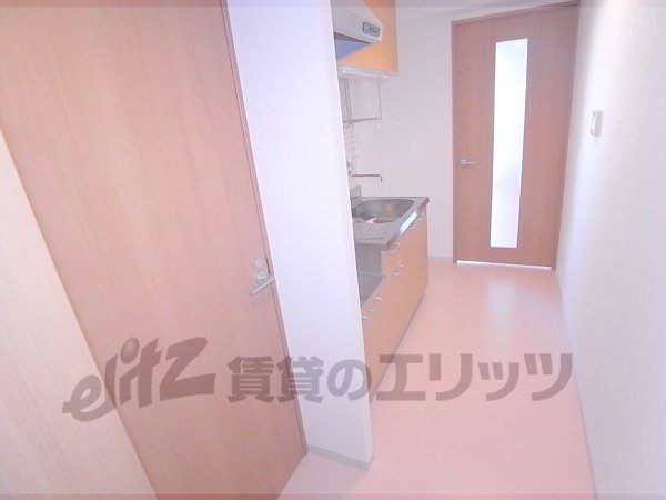 Other room space. Corridor