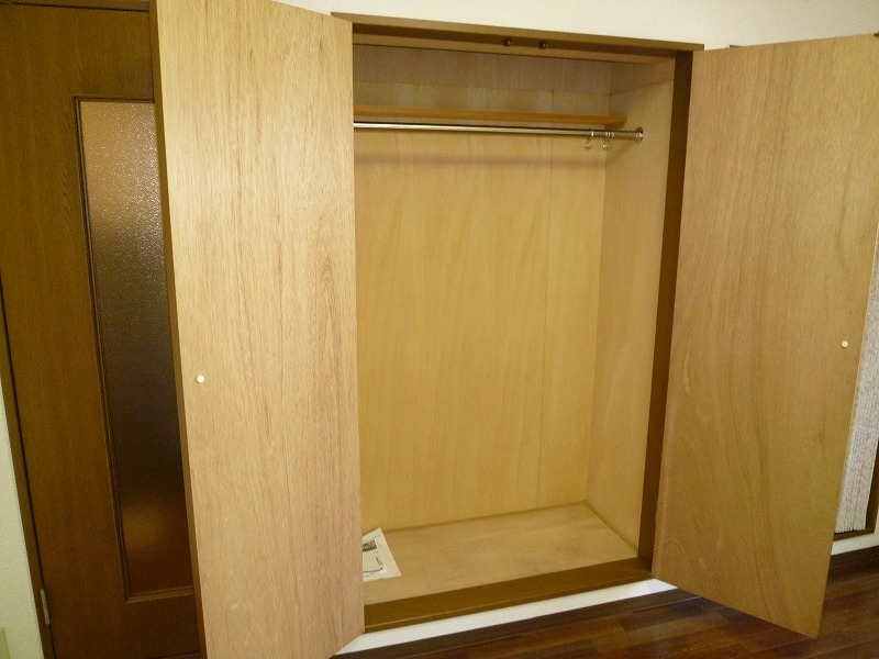 Receipt. Another room