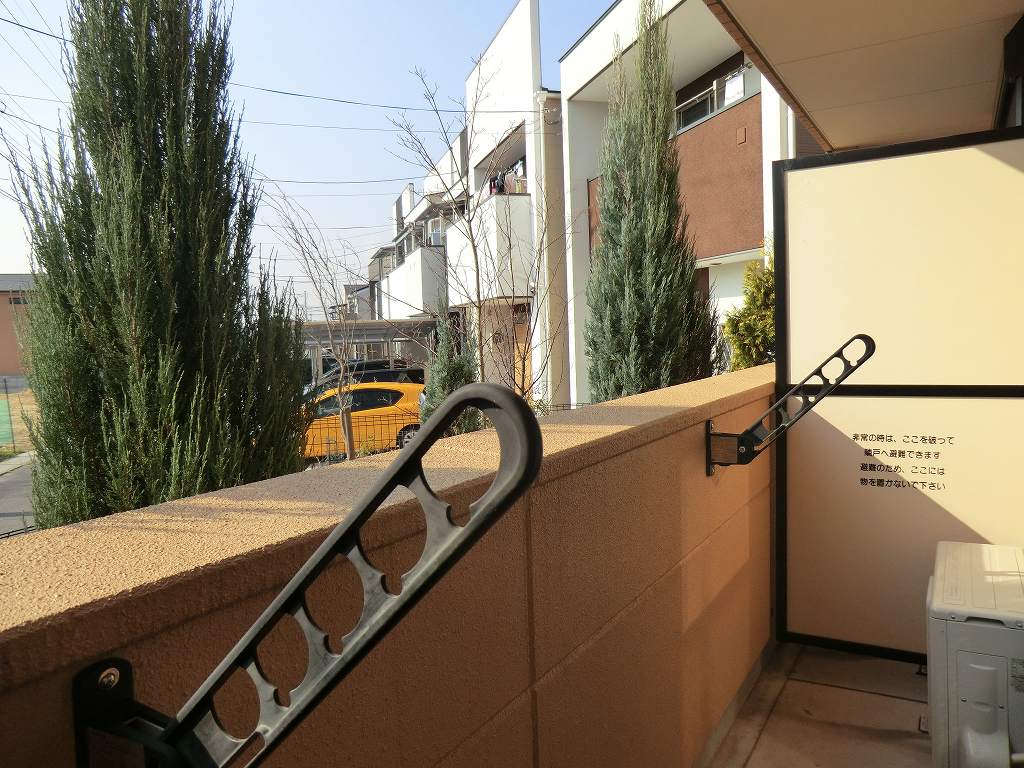 Balcony. Although the first floor, Sunny ☆