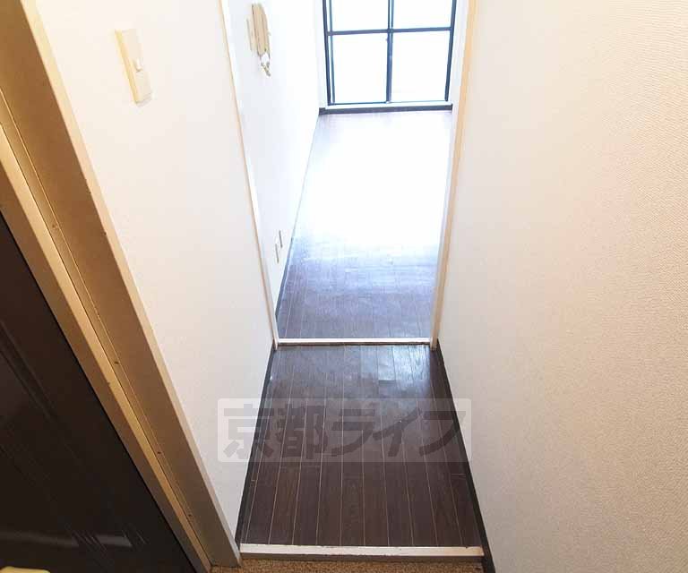 Living and room. 103, Room photo diversion