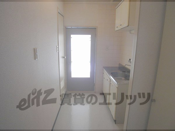 Other room space. Corridor