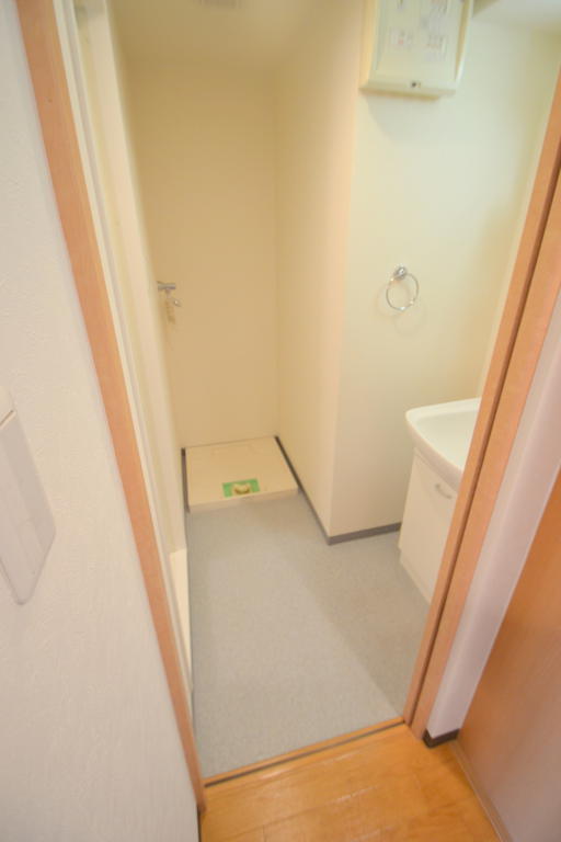 Washroom. Dressing room