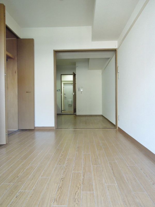 Other room space. Looking for fun rooms "House Quest"