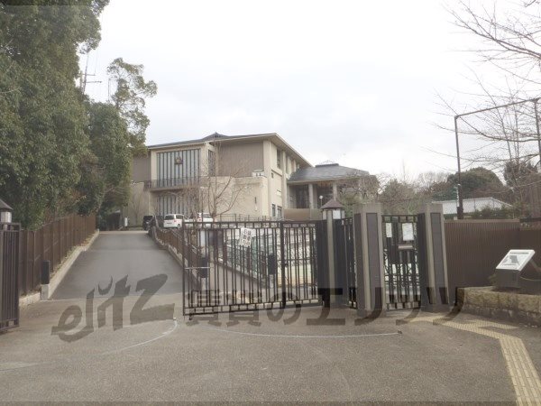 Junior high school. Getsurin 270m until junior high school (junior high school)