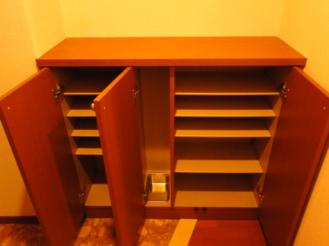 Other Equipment. Shoe box