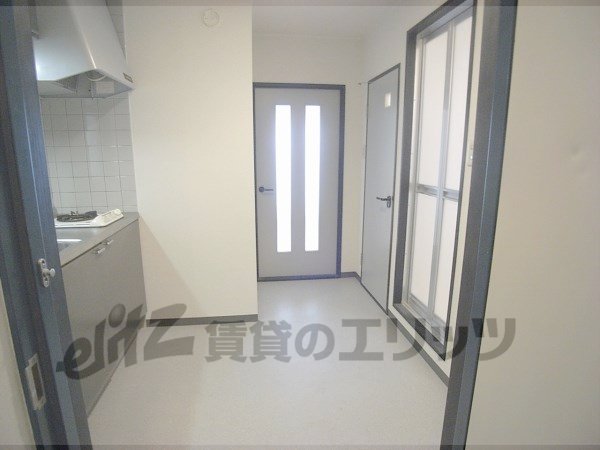 Other room space. Corridor