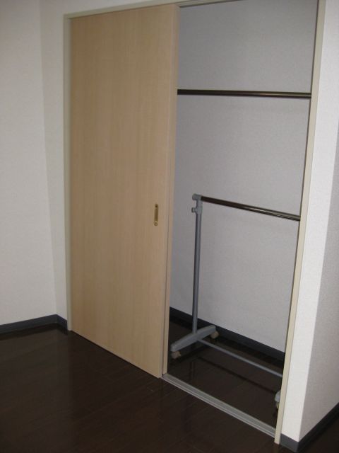 Receipt. Contact the toll-free number 0120-89-2877