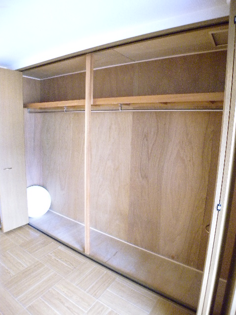 Receipt. Also published in the website "Kyoto rental House Network"