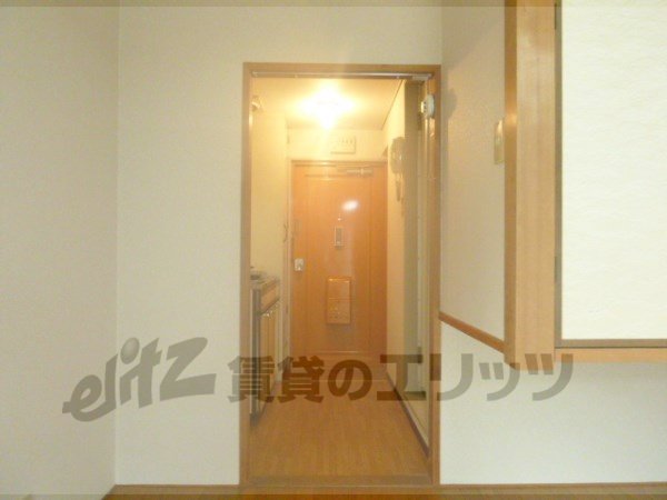 Other room space. Corridor