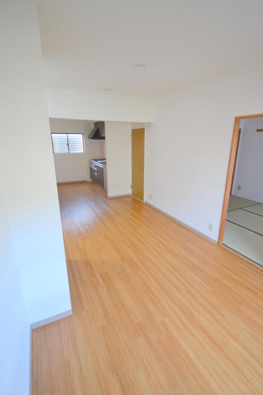 Other room space. LDK13