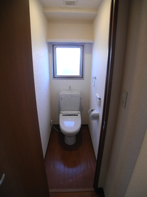 Toilet. ※ The photograph is another floor plan