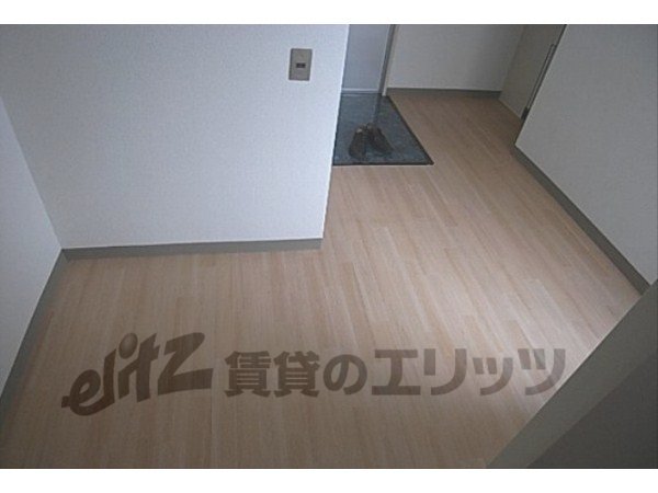 Other room space. Corridor