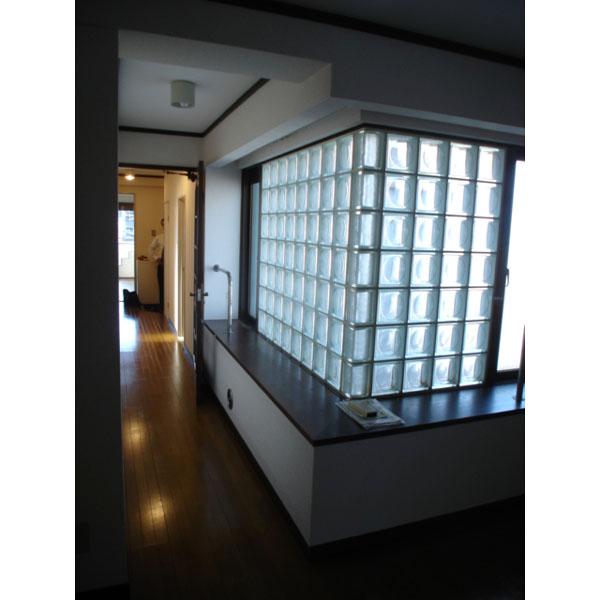 Other room space. Living Flooring