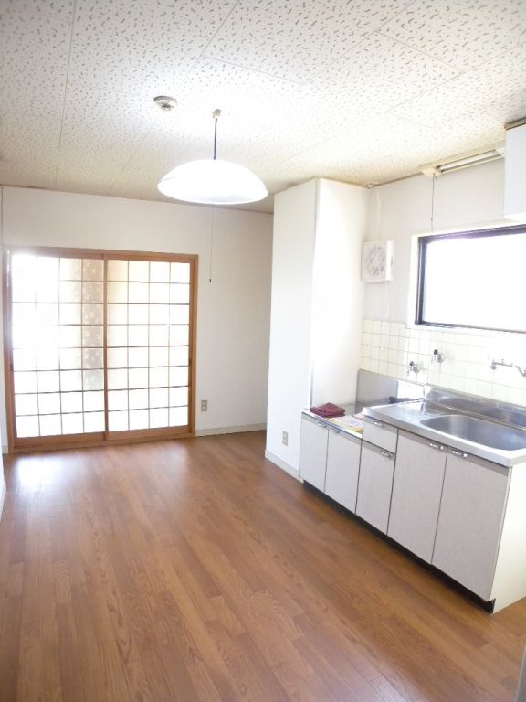 Living and room. Leave it if Kyoto rent "House Network" ☆