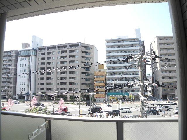 View. Horikawa street and the river you can view one side