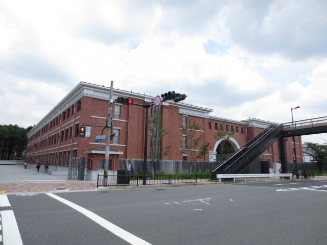 University ・ Junior college. Private Doshisha University (University ・ 504m up to junior college)