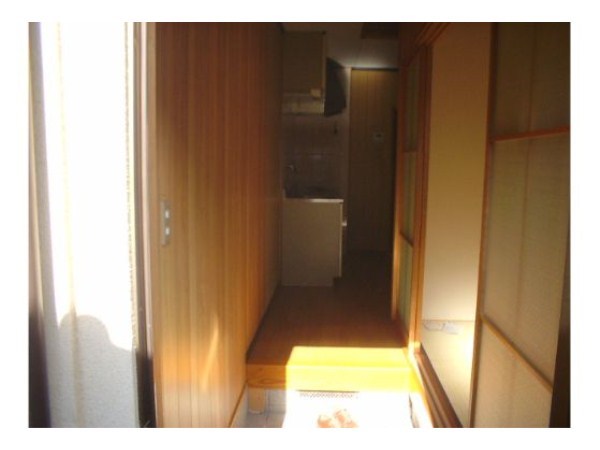 Other room space. Corridor