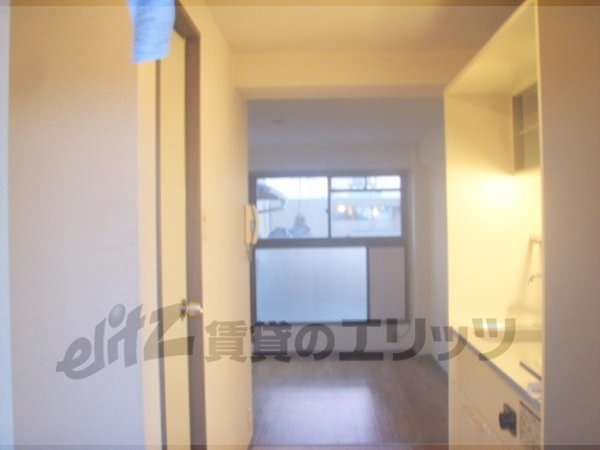 Other room space. Corridor