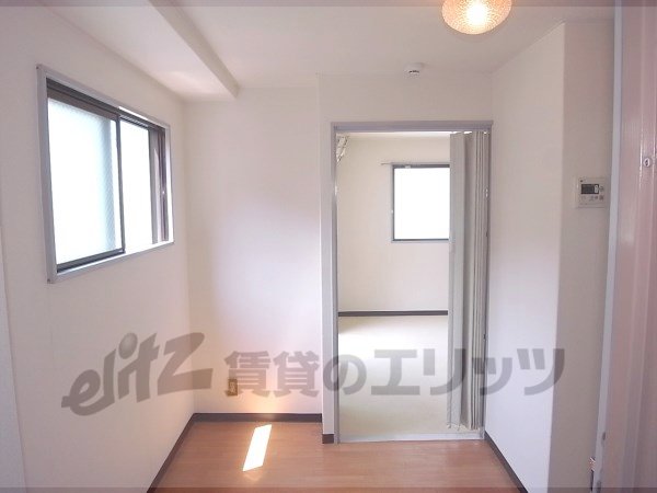 Other room space. Corridor