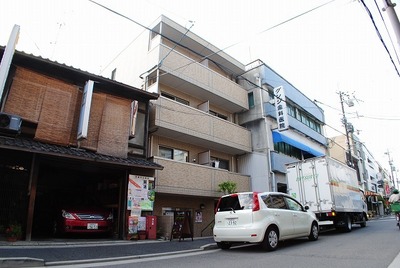 Building appearance. appearance