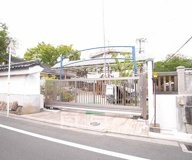 kindergarten ・ Nursery. Of the temple ・ Kindergarten (kindergarten ・ 255m to the nursery)