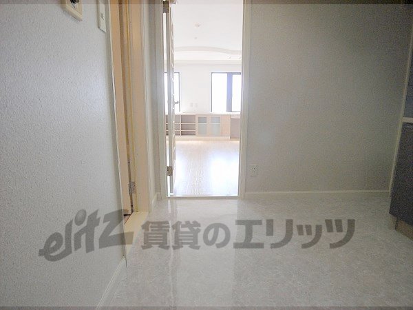 Other room space. Corridor