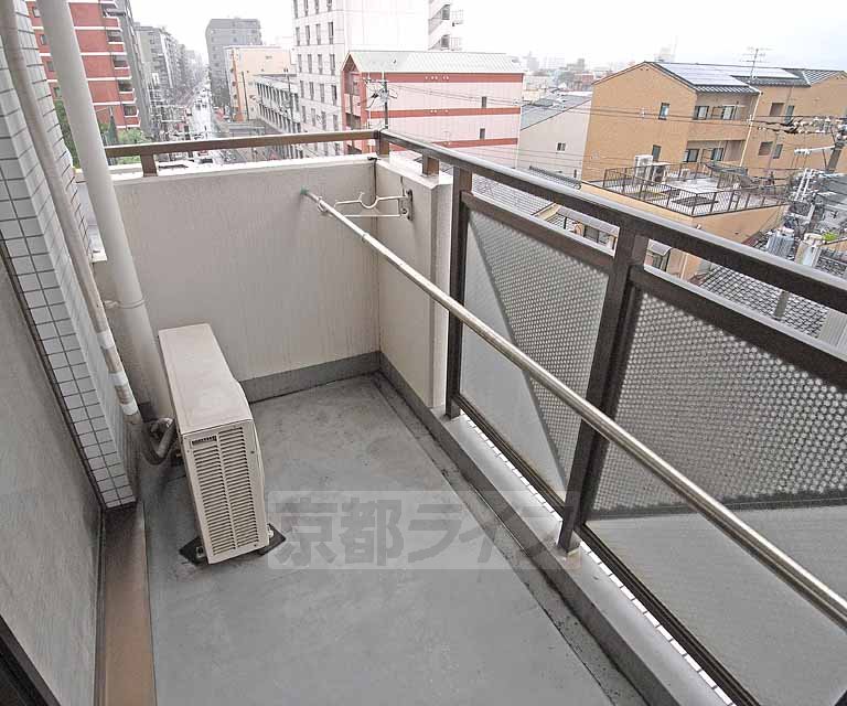 Balcony. Jose and laundry are a lot of.